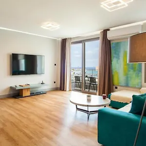  Appartement Minimal Loft Art With Sea View Over Harbour Grèce